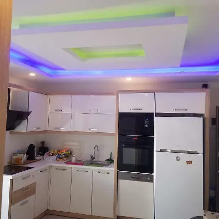 Esila Park *